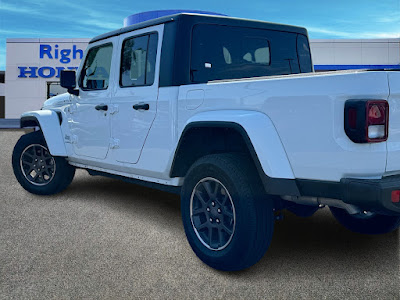 2023 Jeep Gladiator Overland