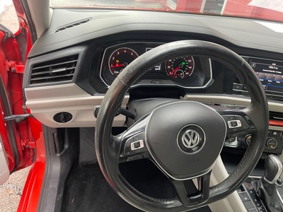 2019 Volkswagen JETTA SE