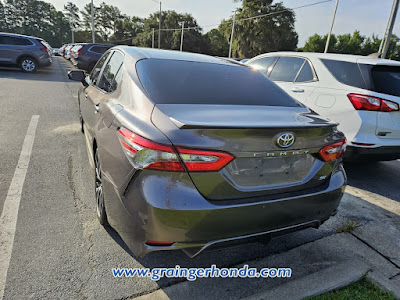 2018 Toyota Camry SE