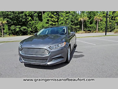 2013 Ford Fusion SE