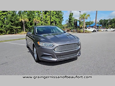 2013 Ford Fusion SE