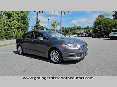 2013 Ford Fusion SE