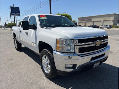 2011 Chevrolet Silverado 2500 HD Crew Cab LT Pickup 4D 6 1/2 ft