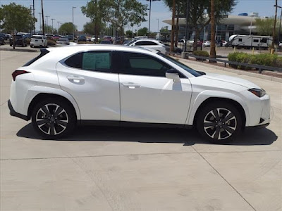 2023 Lexus UX 250h Premium