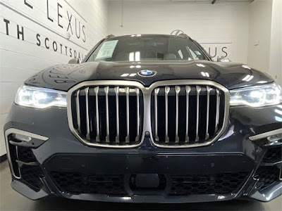 2020 BMW X7 M50i