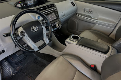 2015 Toyota Prius V Five