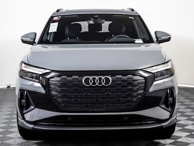 2024 Audi Q4 e-tron Premium