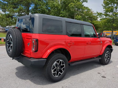 2024 Ford Bronco Outer Banks