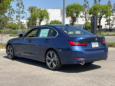 2024 BMW 3 Series 330i