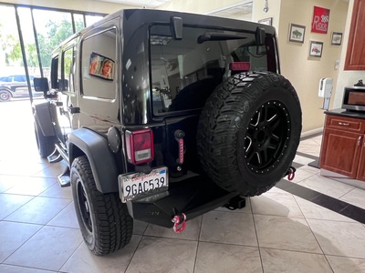 2016 Jeep WRANGLER UNLIMITED SPORT 4x4