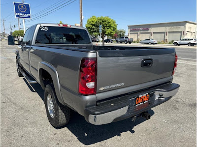 2006 Chevrolet Silverado 2500 HD Extended Cab LT Pickup 4D 8 ft