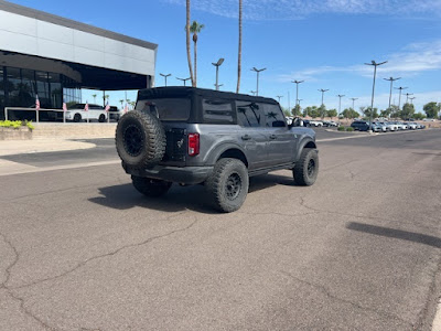 2022 Ford Bronco Black Diamond