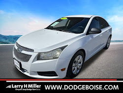 2013 Chevrolet Cruze LS AUTOMATIC!