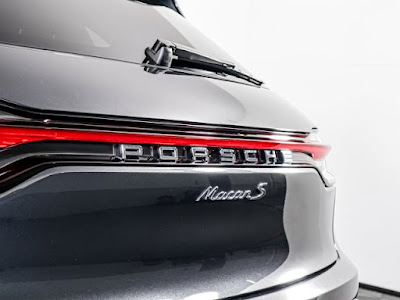 2024 Porsche Macan S