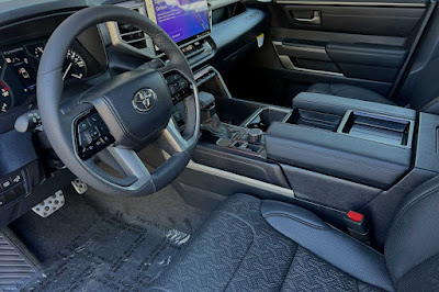 2024 Toyota Tundra SR5 CrewMax 5.5 Bed