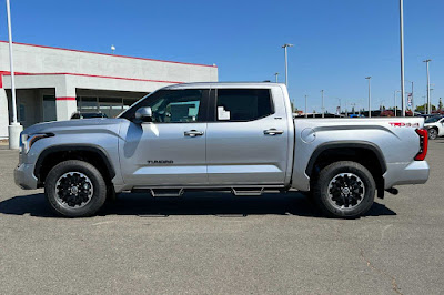 2024 Toyota Tundra SR5 CrewMax 5.5 Bed