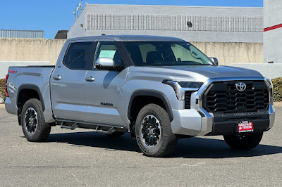 2024 Toyota Tundra SR5 CrewMax 5.5 Bed