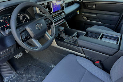 2024 Toyota Tundra SR5 CrewMax 5.5 Bed