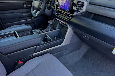 2024 Toyota Tundra SR5 CrewMax 5.5 Bed