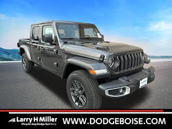 2024 Jeep Gladiator Sport S