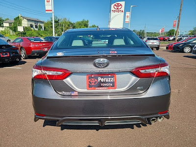 2020 Toyota Camry SE FWD