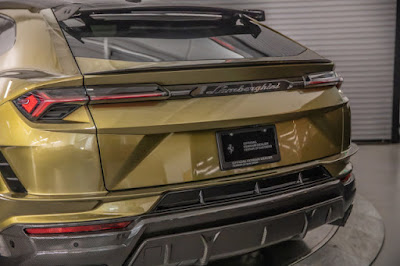 2024 Lamborghini Urus Performante