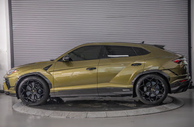 2024 Lamborghini Urus Performante