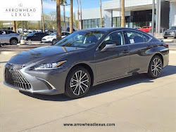 2025 Lexus ES 300h Luxury