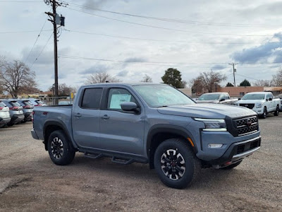 2024 Nissan Frontier Crew Cab 4x4 PRO-4X