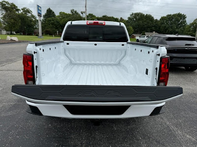 2024 Chevrolet Colorado 2WD LT