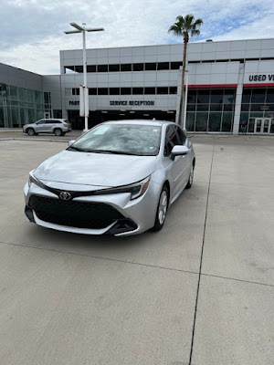 2023 Toyota Corolla Hatchback SE