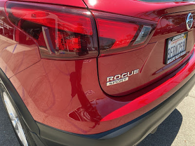 2018 Nissan Rogue Sport SV