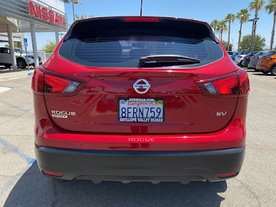 2018 Nissan Rogue Sport SV