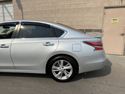 2015 Nissan Altima 2.5 SV AUTOMATIC!