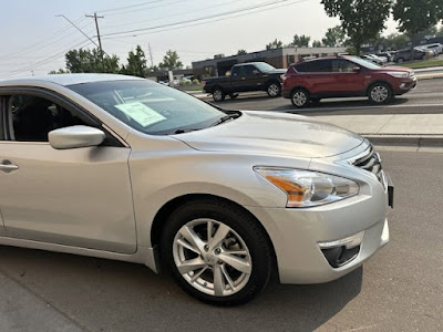 2015 Nissan Altima 2.5 SV AUTOMATIC!