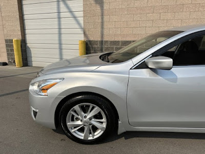 2015 Nissan Altima 2.5 SV AUTOMATIC!