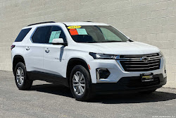 2023 Chevrolet Traverse LT