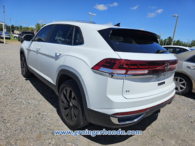 2024 Volkswagen Atlas Cross Sport 2.0T SE w/Technology