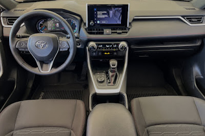 2024 Toyota RAV4 Prime SE