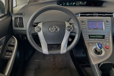 2015 Toyota Prius Plug-In BASE