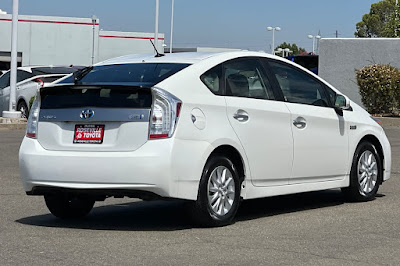 2015 Toyota Prius Plug-In BASE