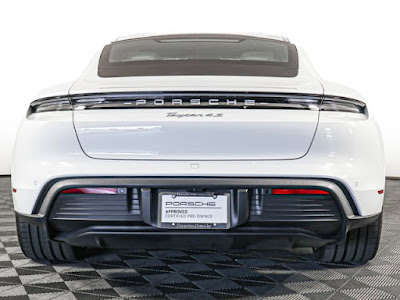 2024 Porsche Taycan 4S