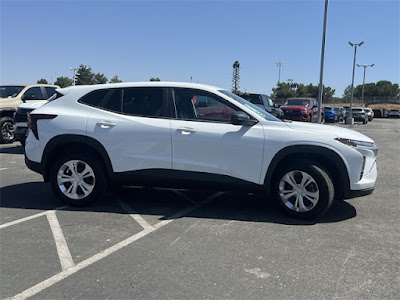 2024 Chevrolet Trax LS