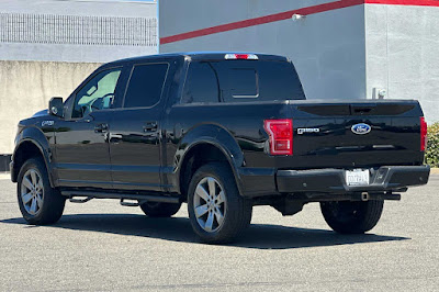 2017 Ford F-150 Lariat 4WD SuperCrew 5.5 Box