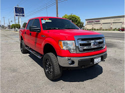 2014 Ford F150 SuperCrew Cab XLT Pickup 4D 5 1/2 ft