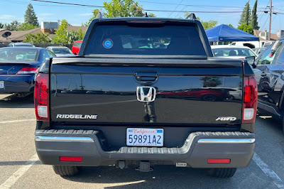 2017 Honda Ridgeline Sport 4x4 Crew Cab 5.3 Bed