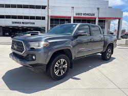 2018 Toyota Tacoma TRD Sport