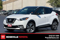 2019 Nissan Kicks SR