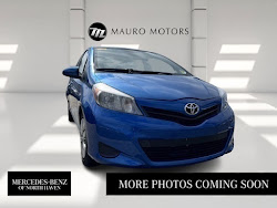 2013 Toyota Yaris LE