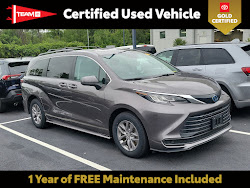 2022 Toyota Sienna LE